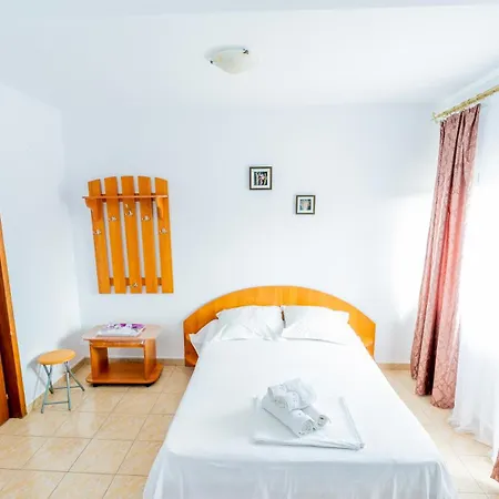 Πανσιόν Vila Babai