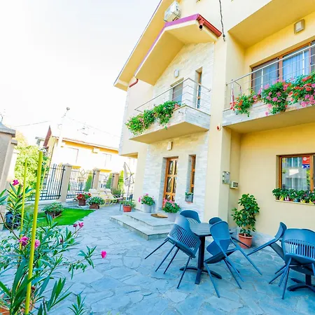 Πανσιόν Vila Babai